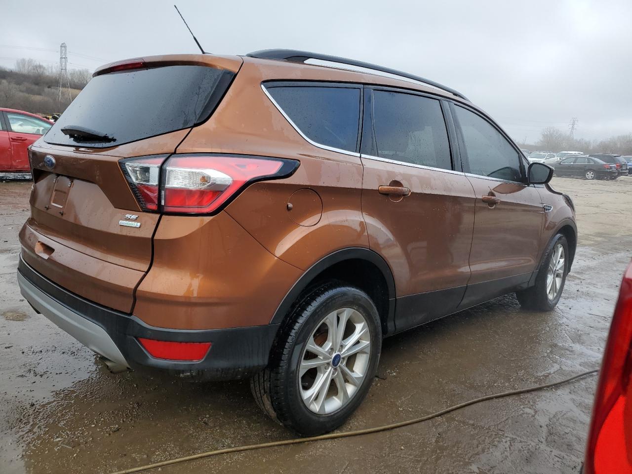 2017 FORD ESCAPE SE - Фото 3