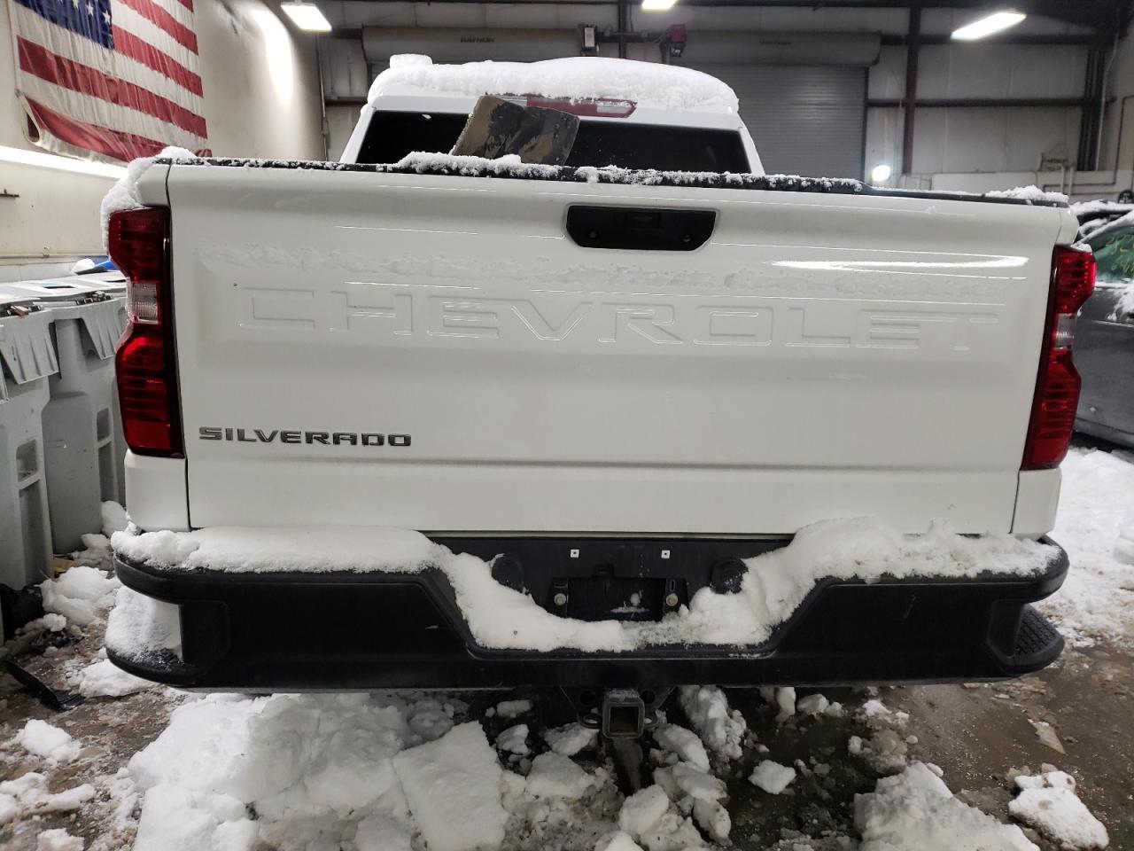 2019 CHEVROLET SILVERADO - Фото 6