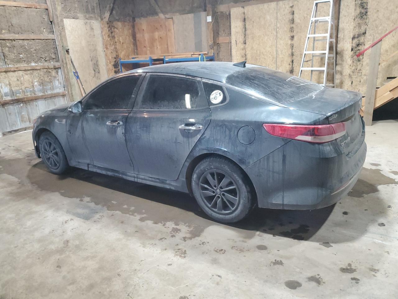 2016 KIA OPTIMA LX - Фото 2