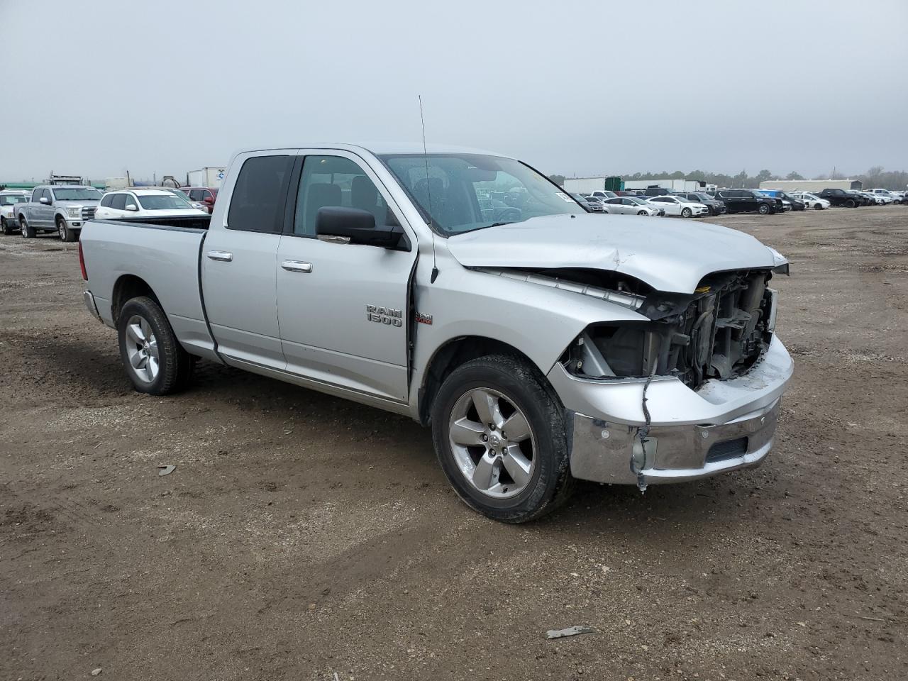 2017 RAM 1500 SLT - Image 4