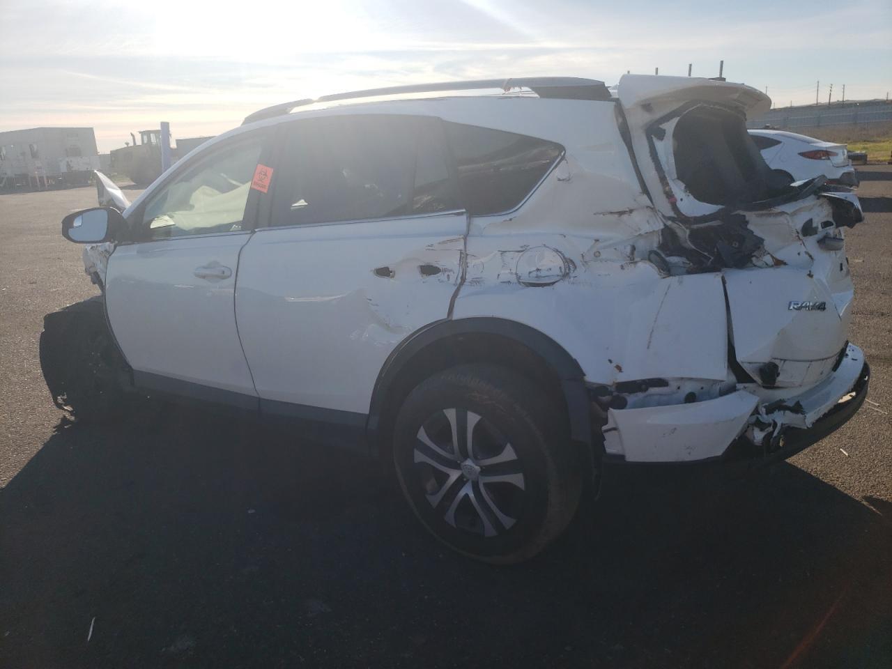 2017 TOYOTA RAV4 LE - Image 2
