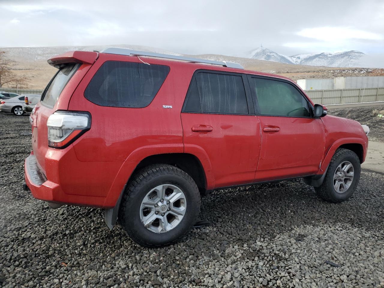 2017 TOYOTA 4RUNNER SR - Image 3