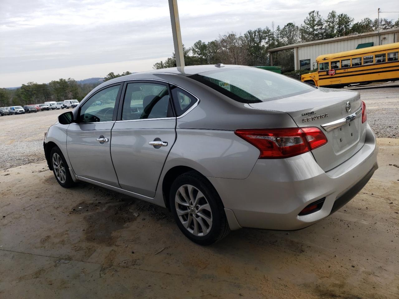 2018 NISSAN SENTRA S - Фото 2