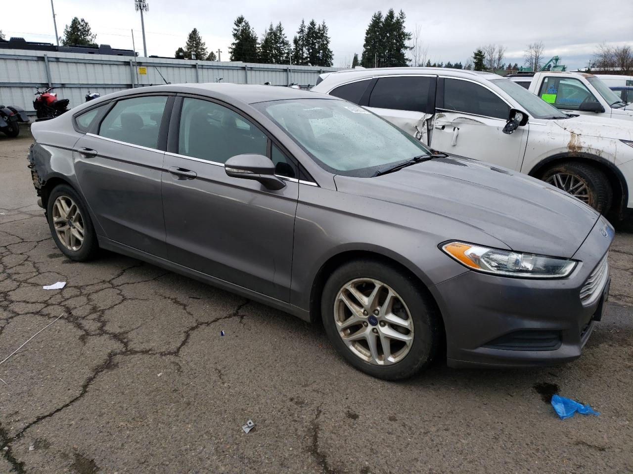 2013 FORD FUSION SE - Image 4