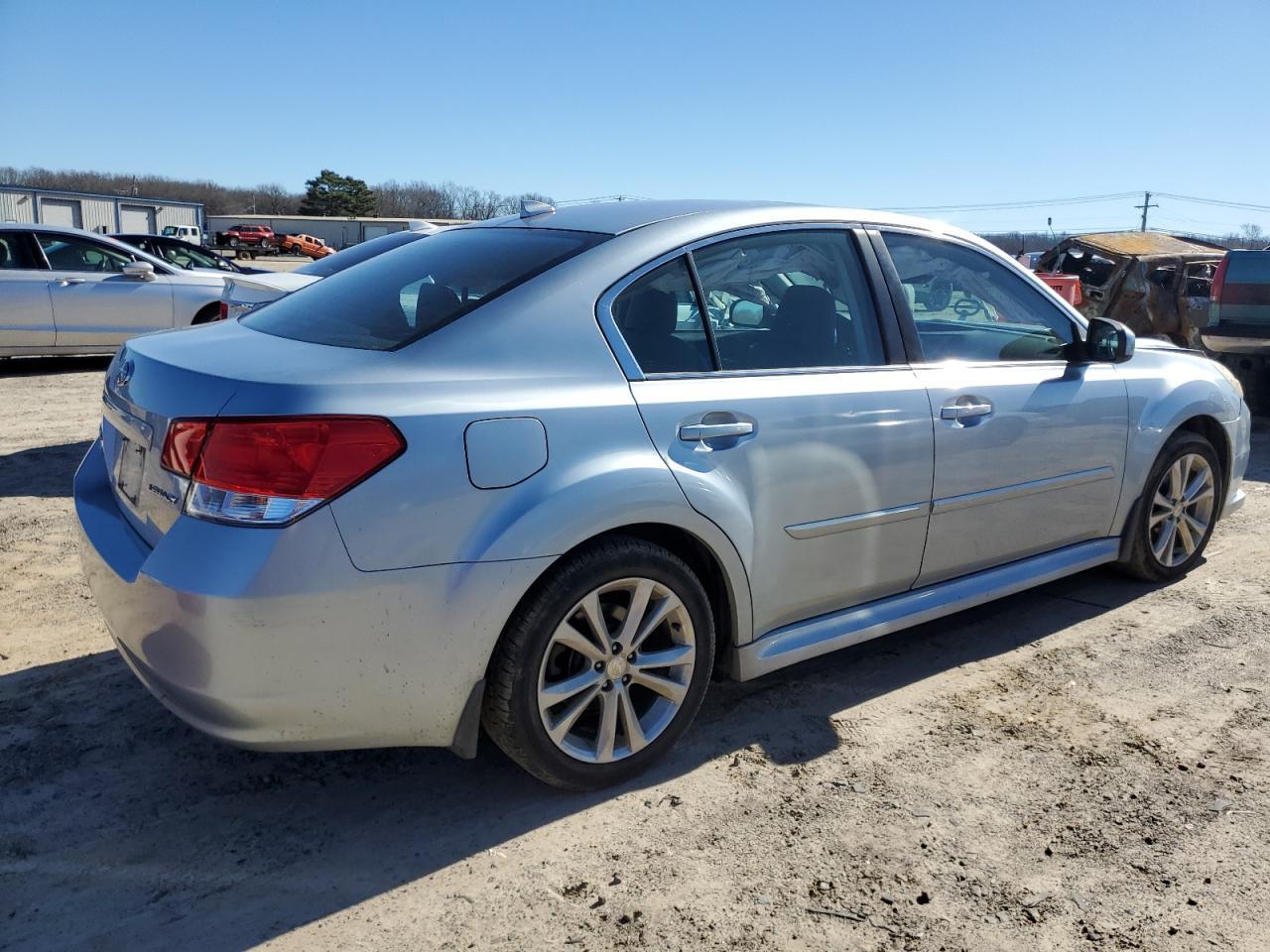 2014 SUBARU LEGACY 2.5 - Image 3