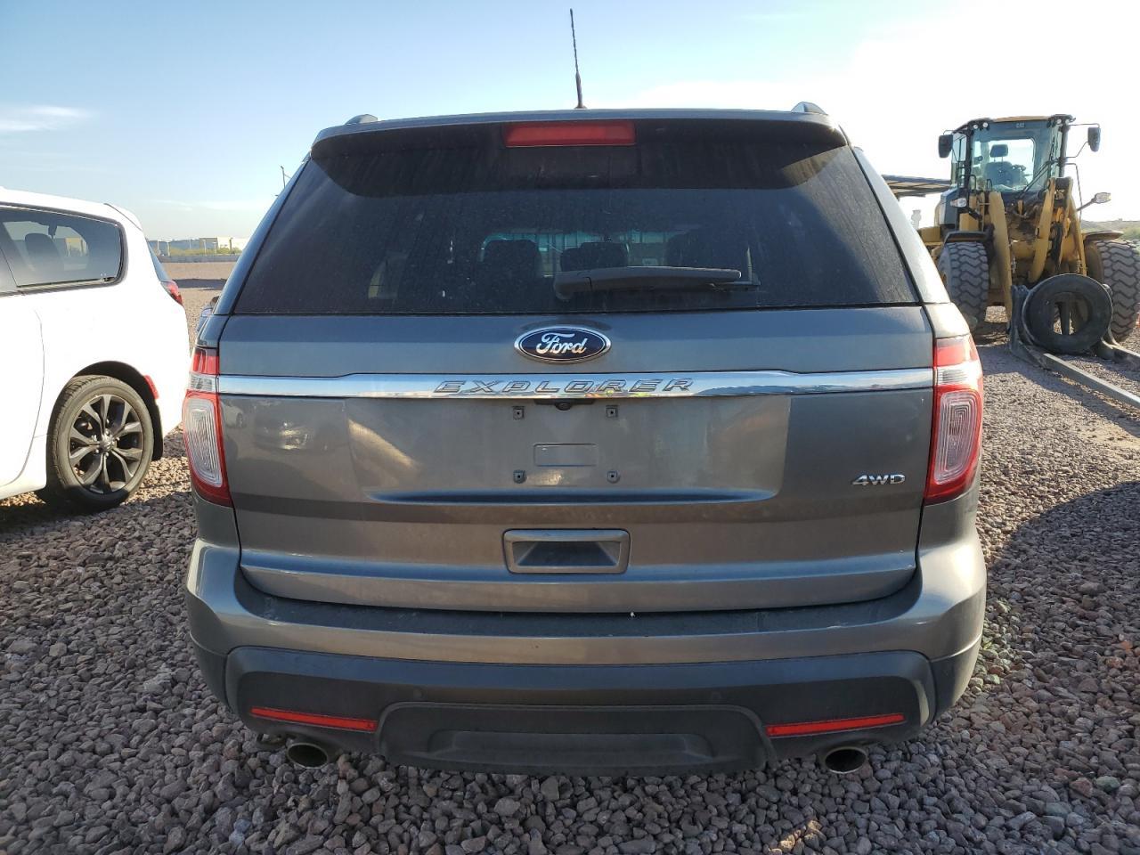 2014 FORD EXPLORER L - Image 6