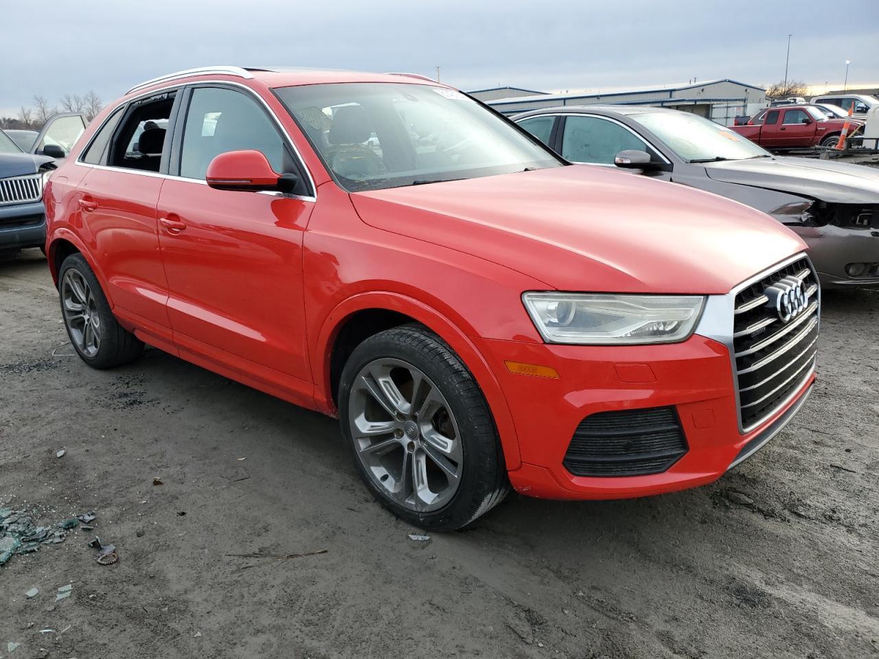 2016 AUDI Q3 - Фото 4