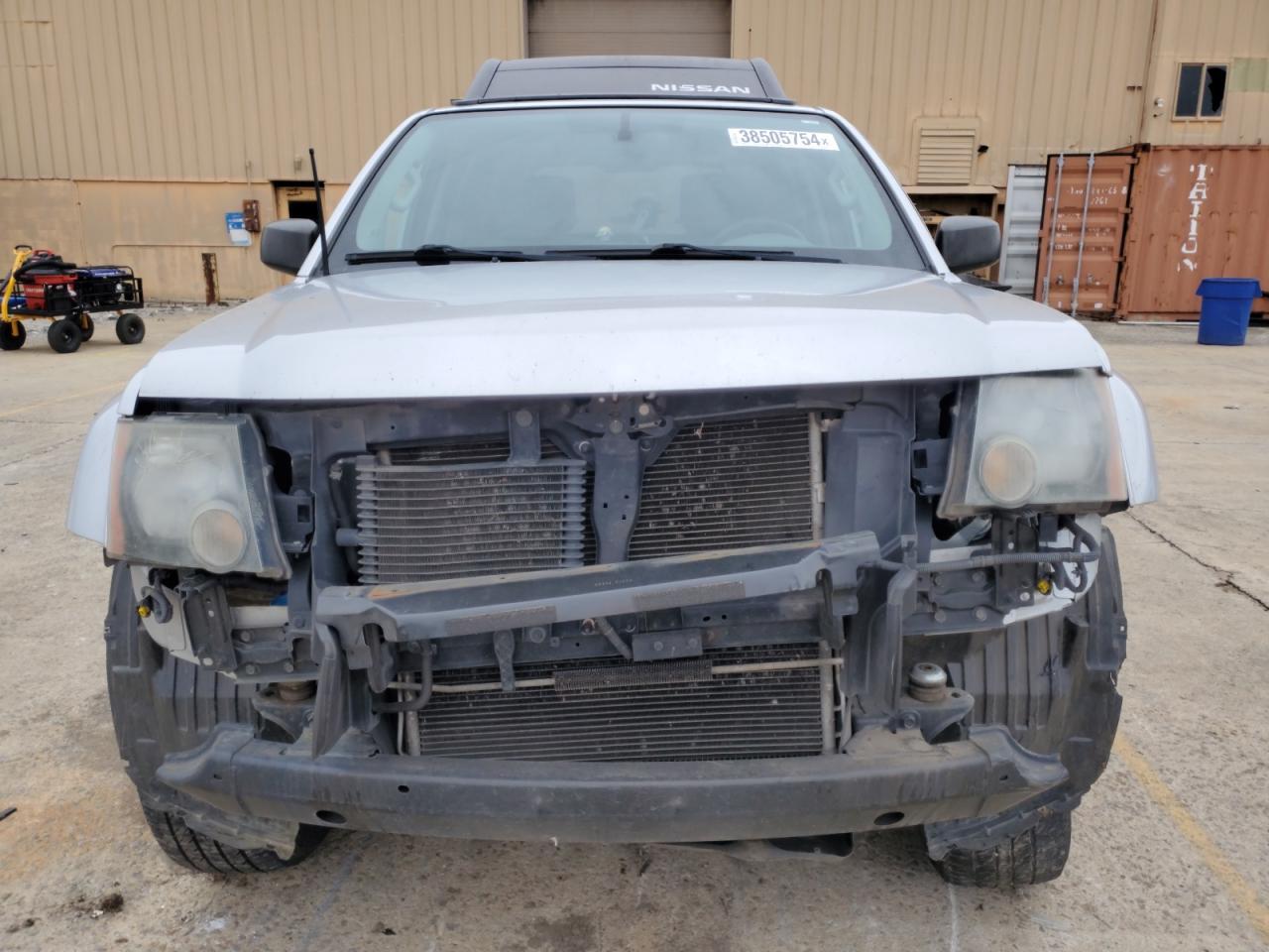 2014 NISSAN XTERRA X - Image 5