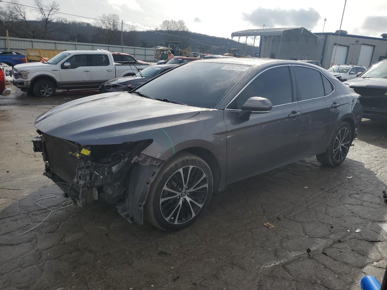 2019 TOYOTA CAMRY L car image