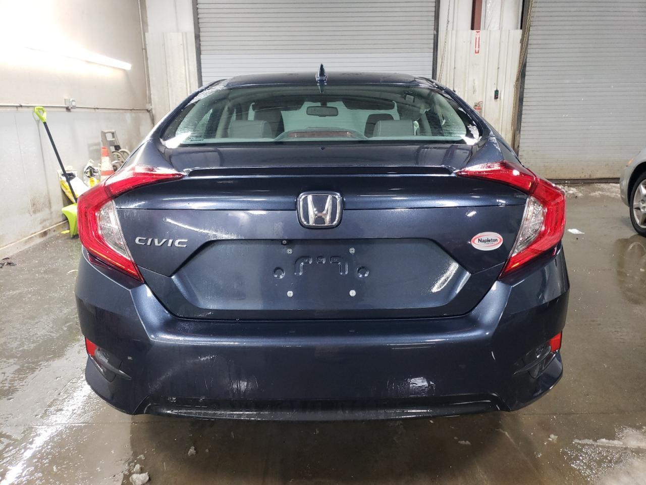 2017 HONDA CIVIC EXL - Image 6