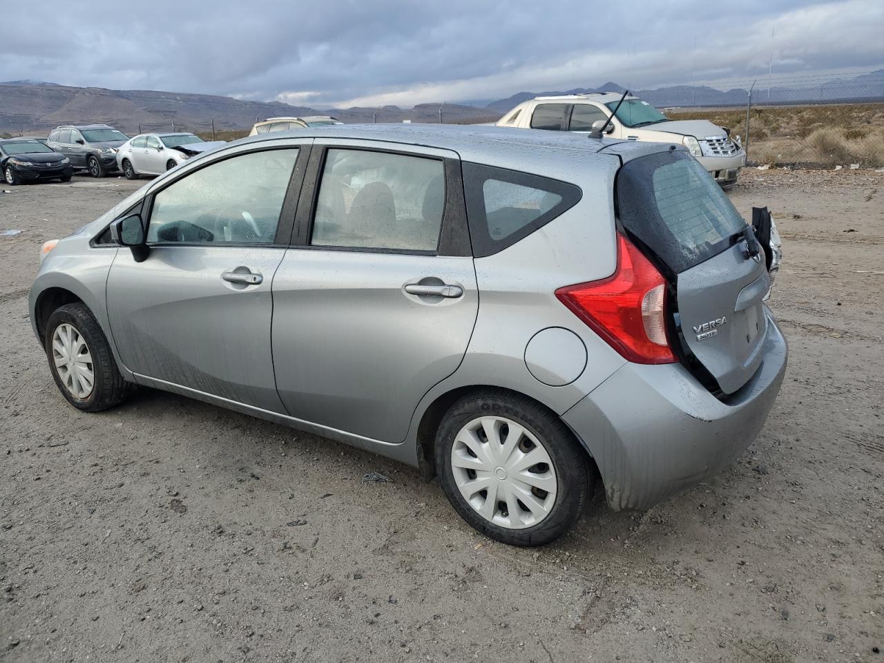 2015 NISSAN VERSA NOTE - Фото 2