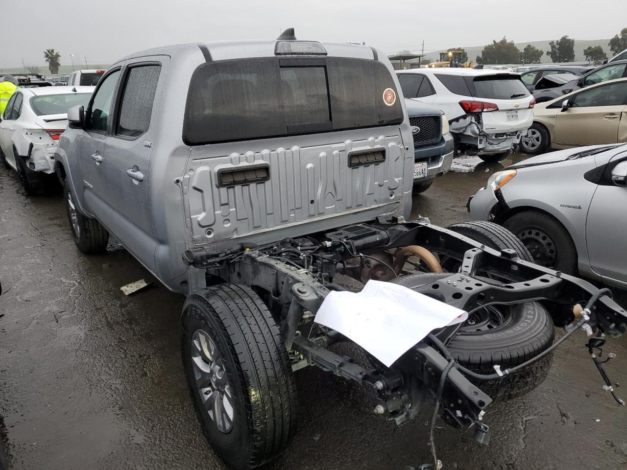 2018 TOYOTA TACOMA DOU - Image 2
