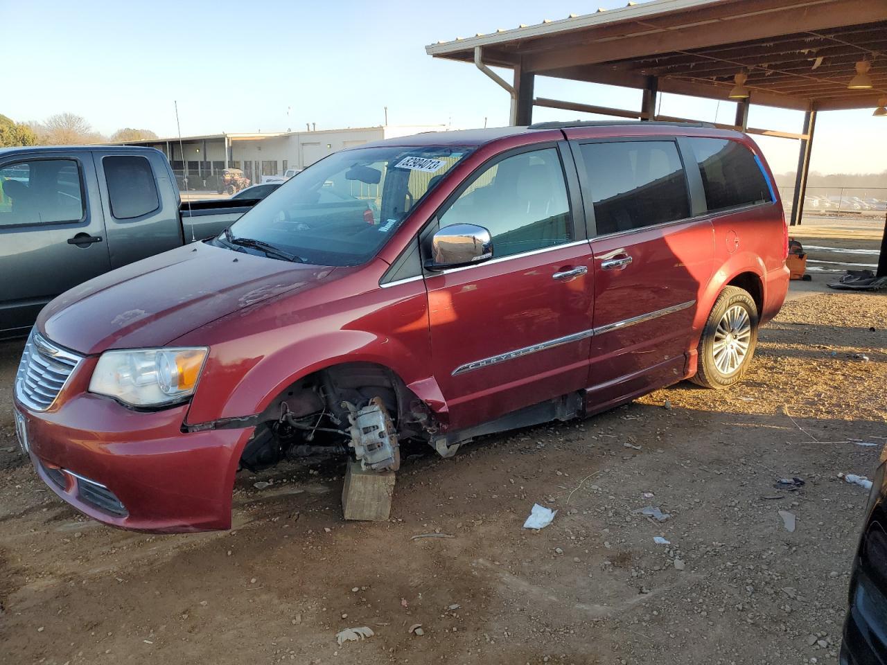 2014 CHRYSLER TOWN & COU