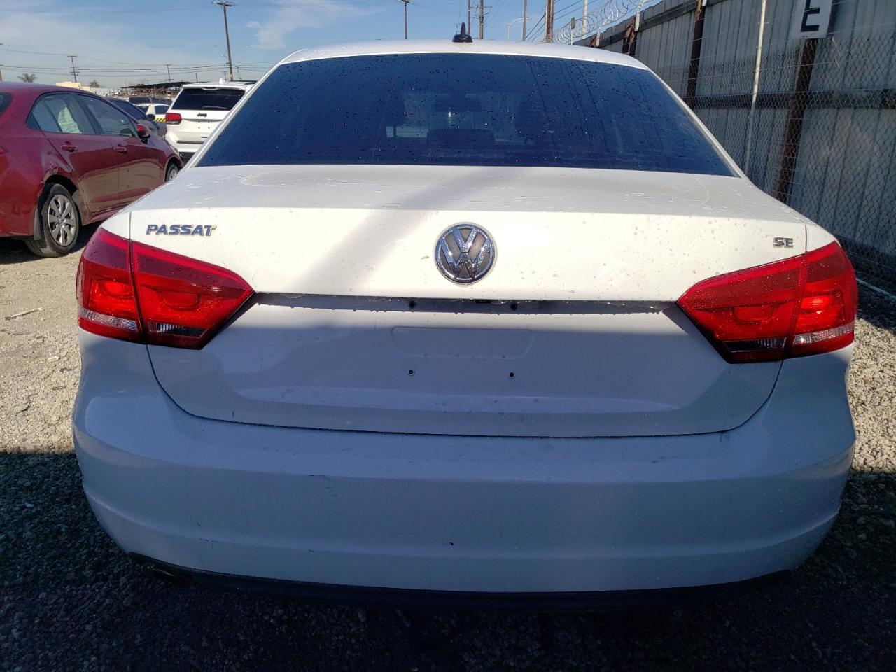 2014 VOLKSWAGEN PASSAT SE - Фото 6