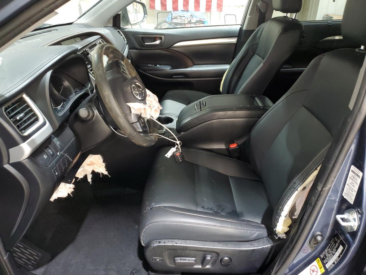 2019 TOYOTA HIGHLANDER - Image 7