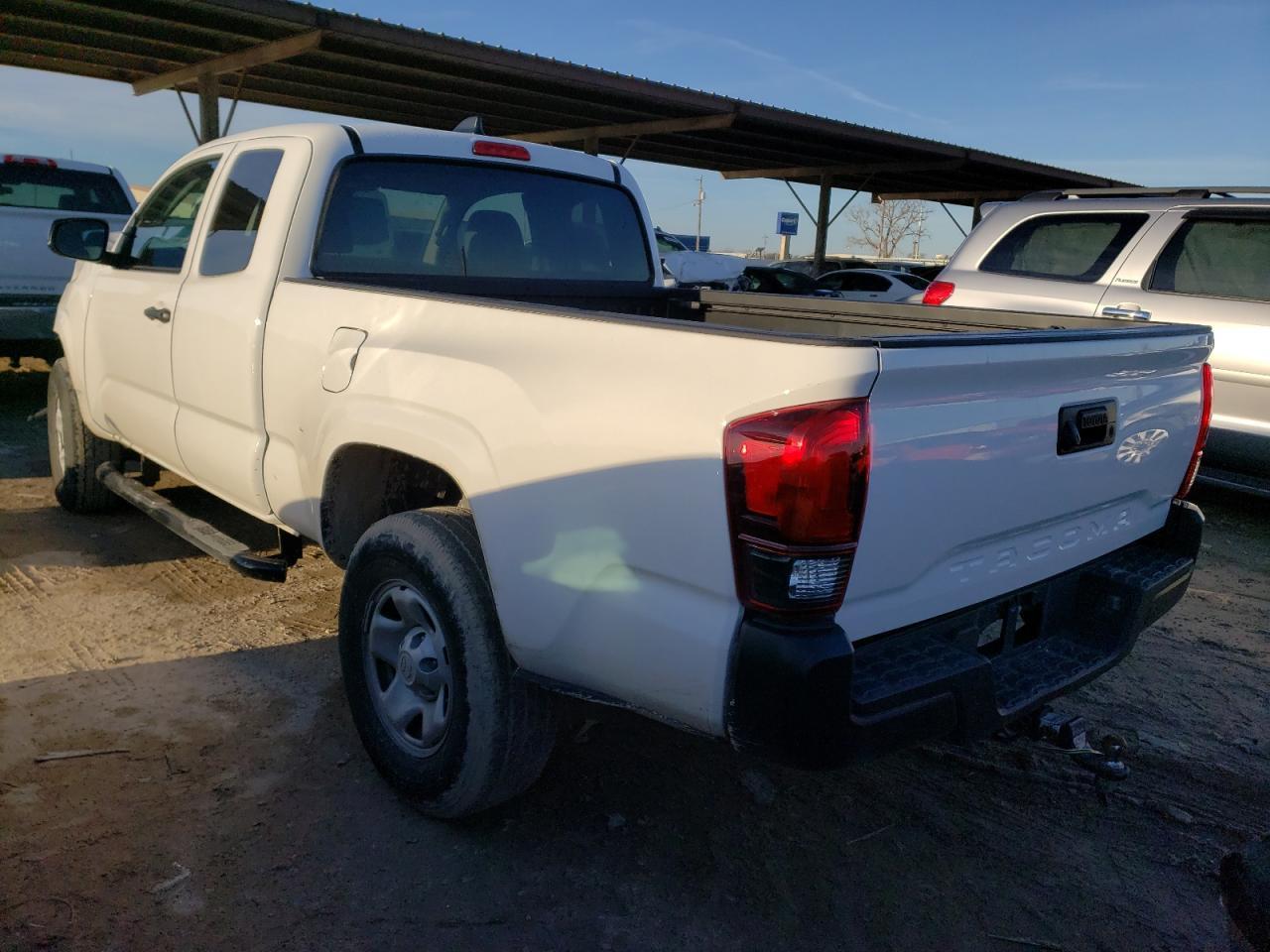 2020 TOYOTA TACOMA ACC - Фото 2