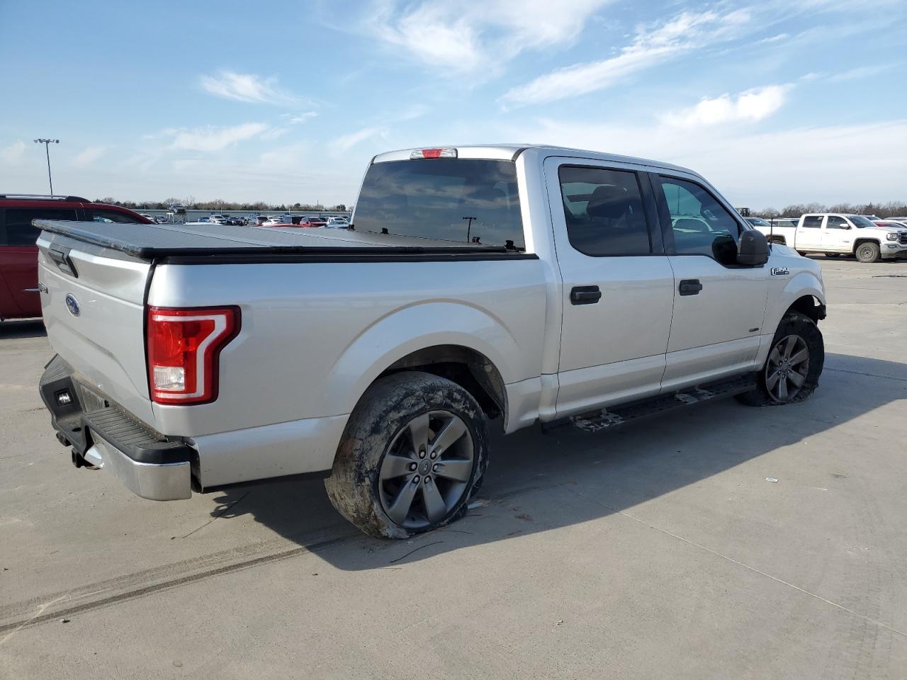 2017 FORD F150 SUPER - Фото 3