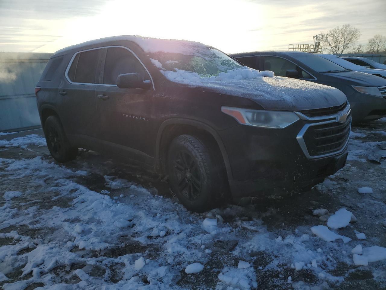2018 CHEVROLET TRAVERSE L - Image 4
