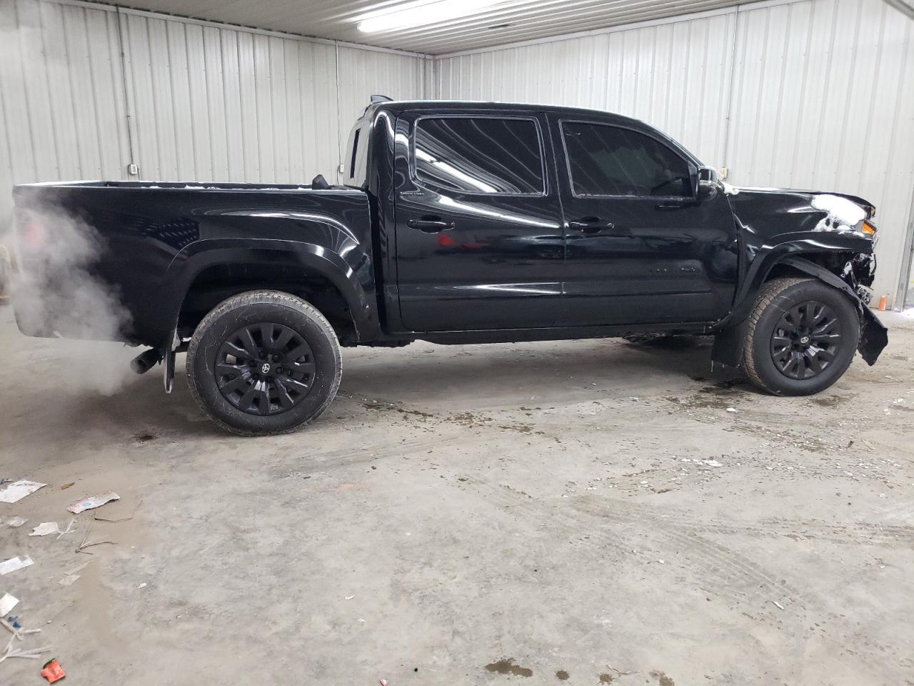 2023 TOYOTA TACOMA DOU - Фото 3