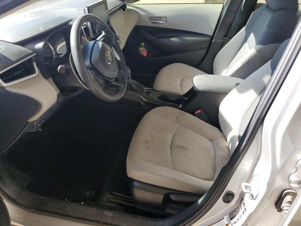 2021 TOYOTA COROLLA LE - Фото 7