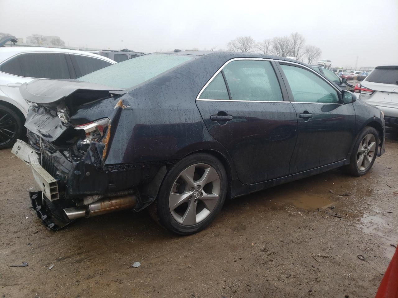 2014 TOYOTA CAMRY L - Фото 3