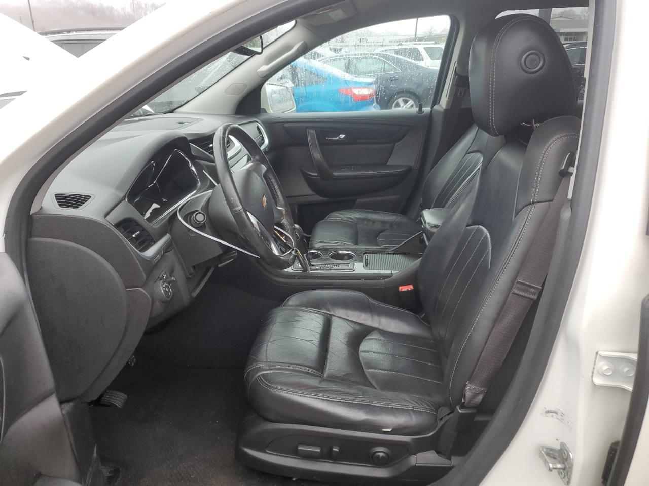 2015 CHEVROLET TRAVERSE L - Image 7