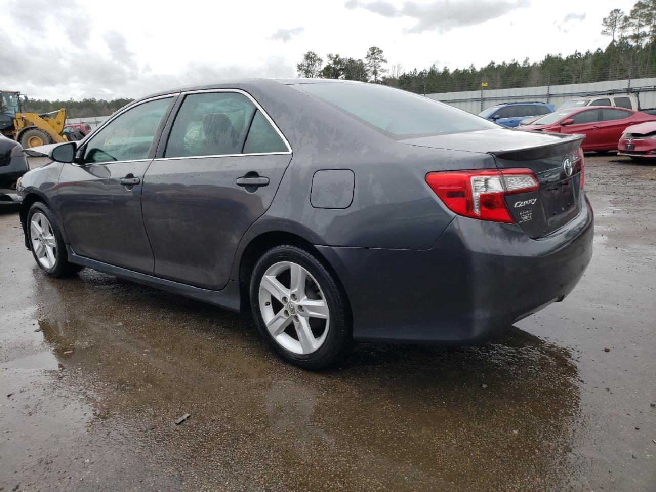 2013 TOYOTA CAMRY L - Image 2