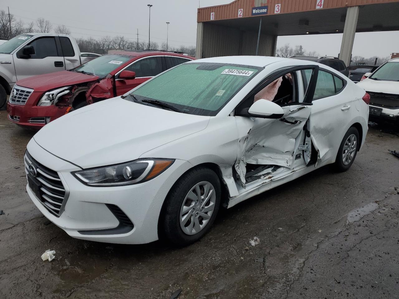 2018 HYUNDAI ELANTRA SE