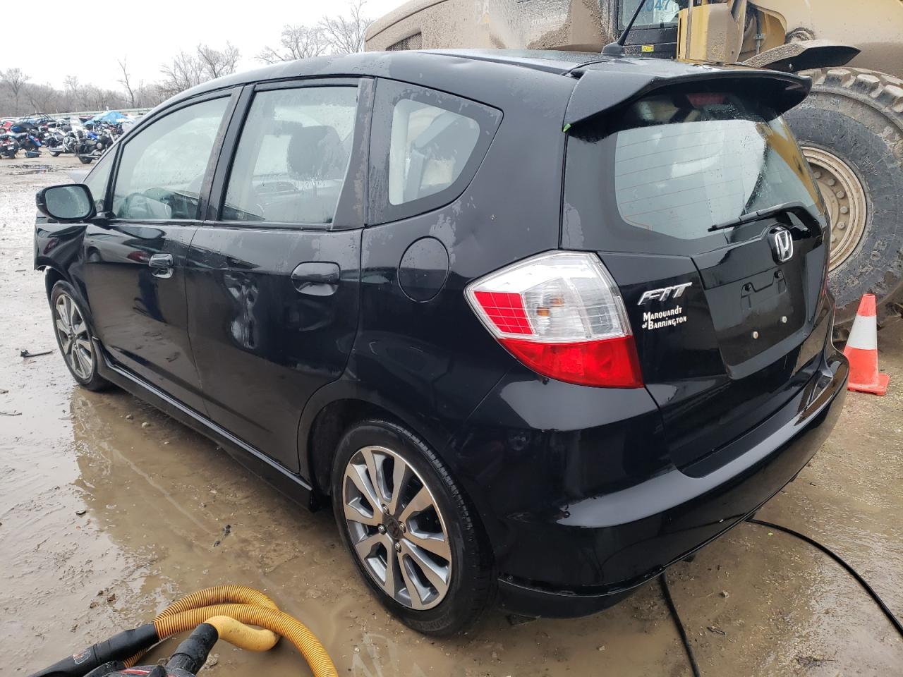 2013 HONDA FIT SPORT - Фото 2