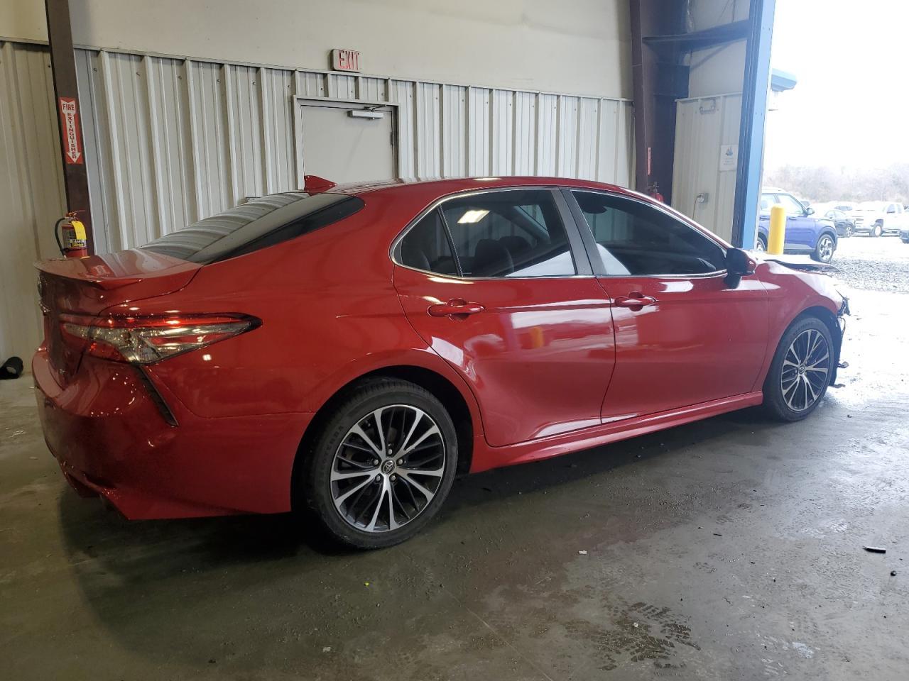 2019 TOYOTA CAMRY L - Image 3