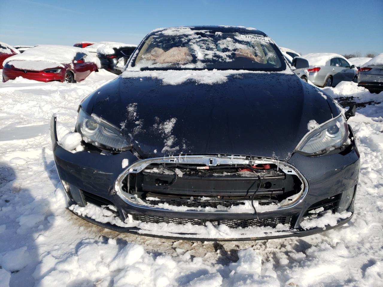 2015 TESLA MODEL S 70 - Image 5