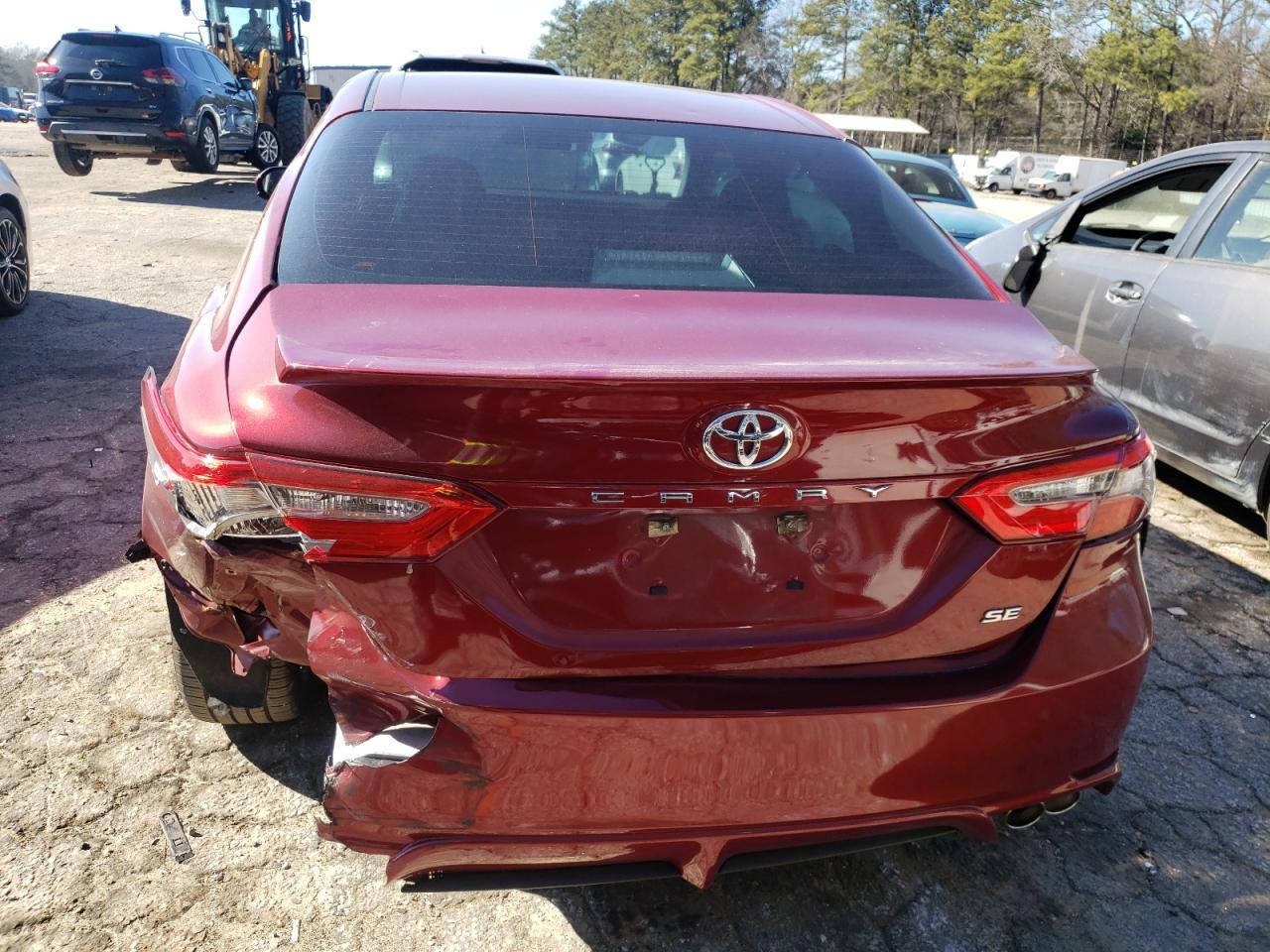 2018 TOYOTA CAMRY L - Фото 6