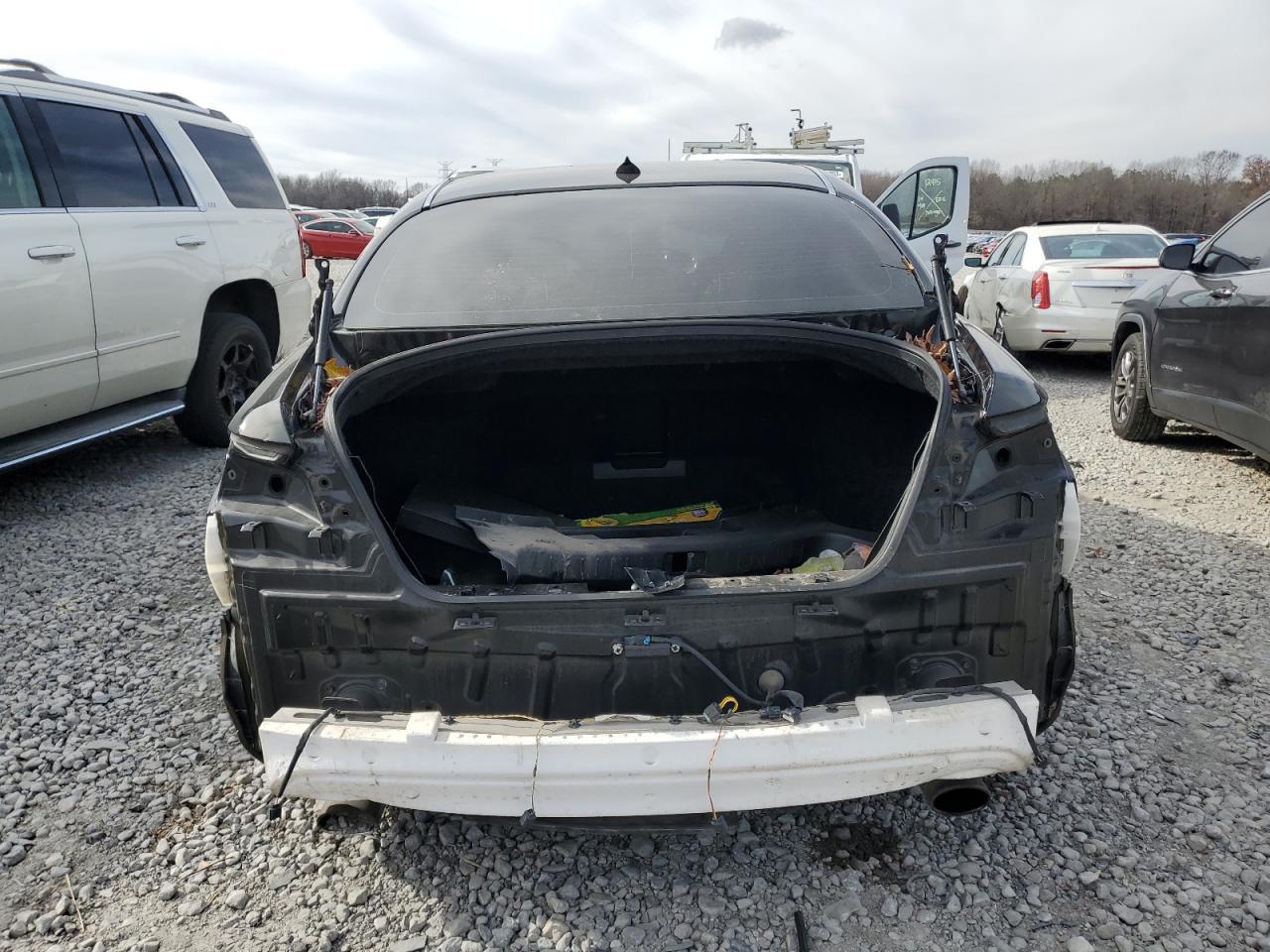 2015 INFINITI Q70L 3.7 - Image 6
