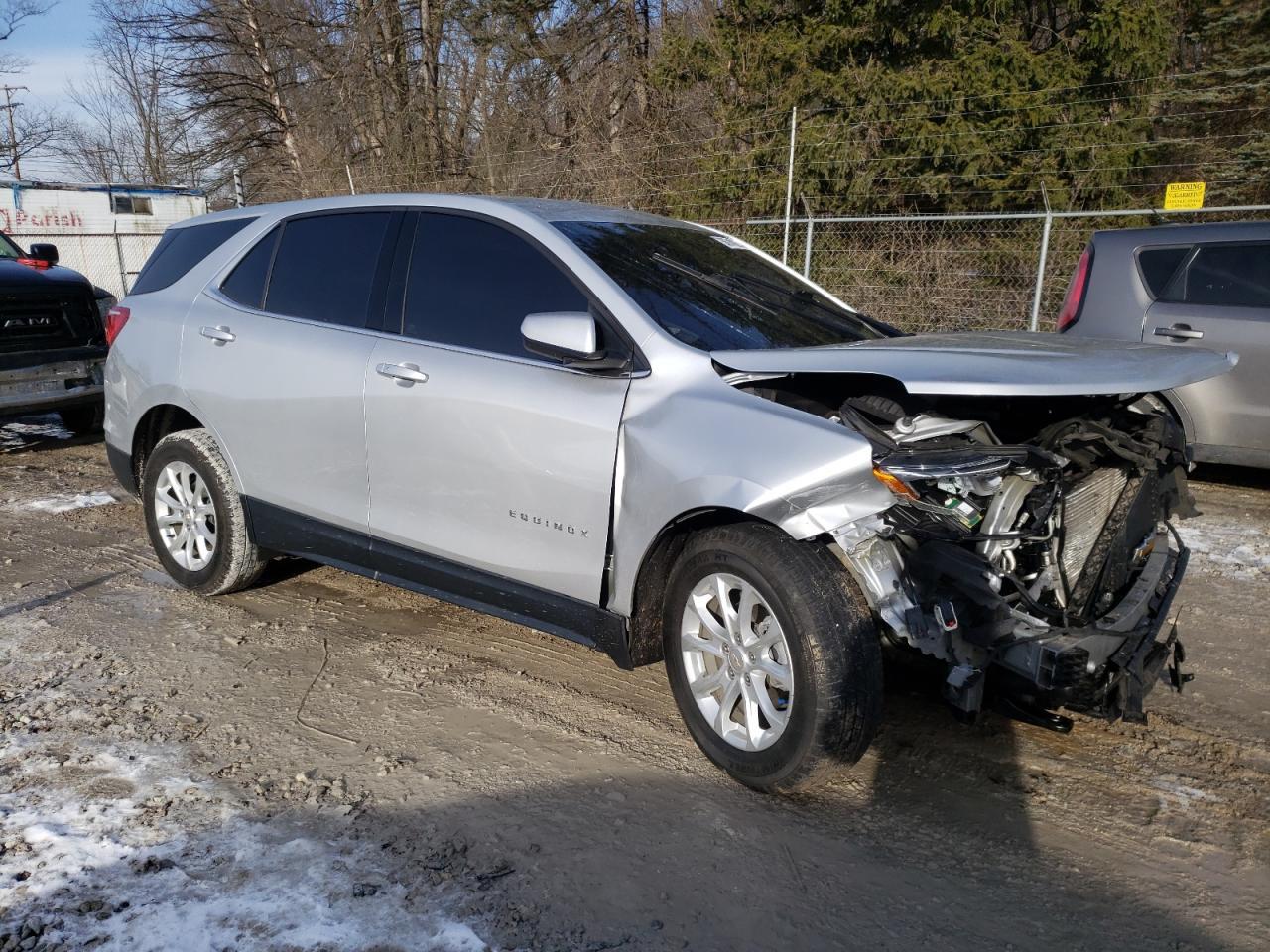2019 CHEVROLET EQUINOX LT - Image 4