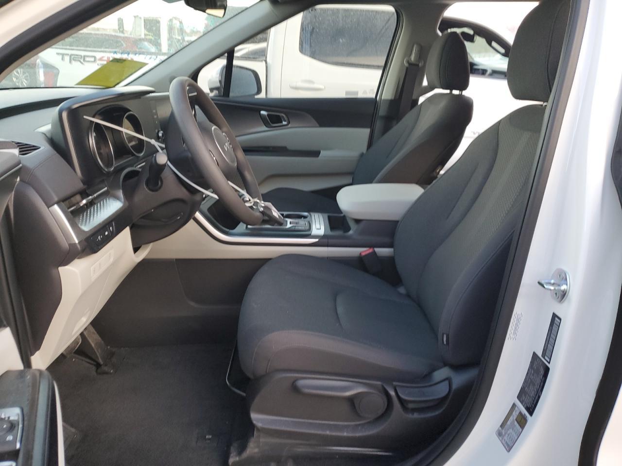 2024 KIA CARNIVAL L - Фото 7