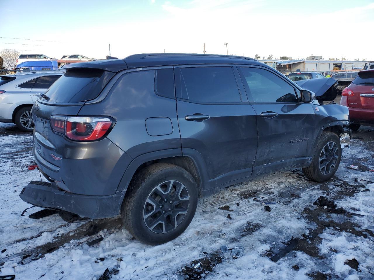 2019 JEEP COMPASS TR - Фото 3