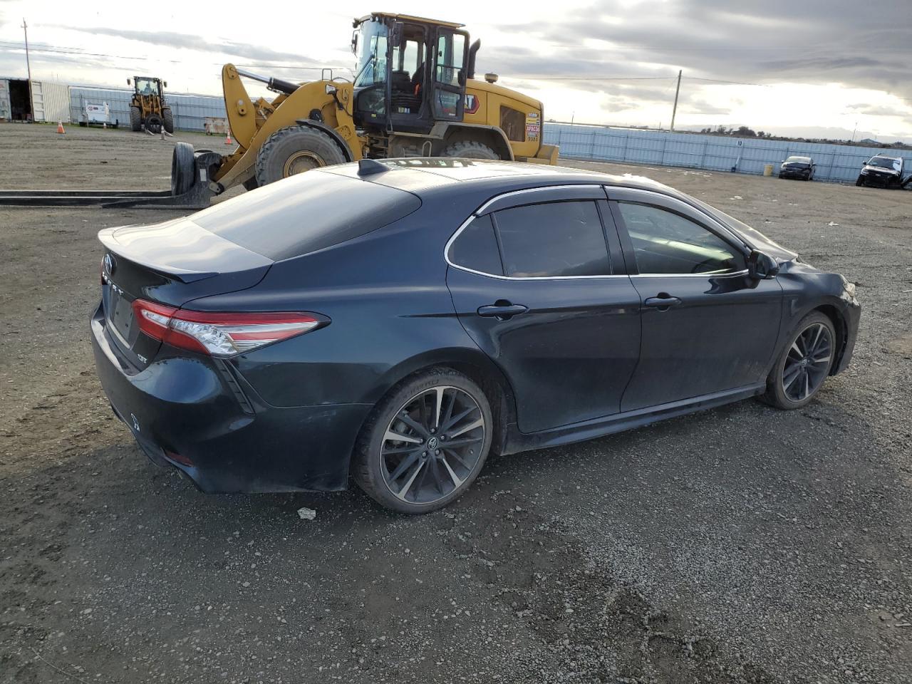 2019 TOYOTA CAMRY XSE - Image 3