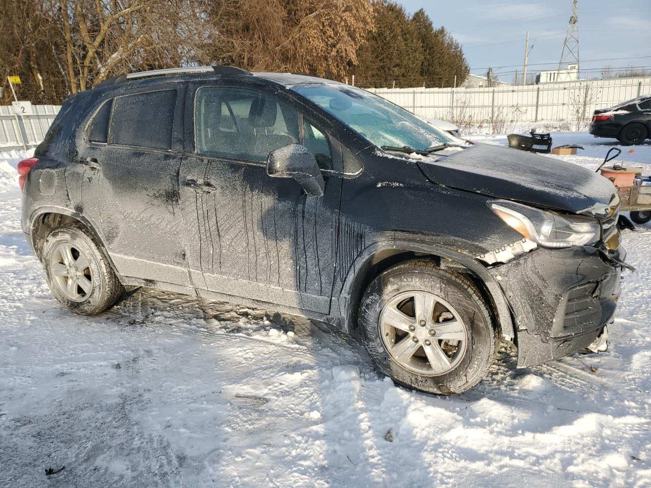 2021 CHEVROLET TRAX 1LT - Image 4