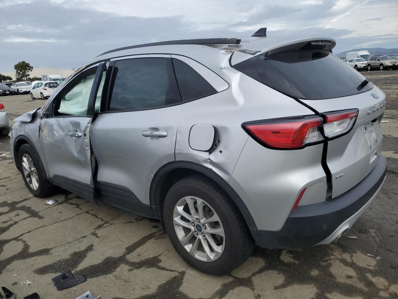 2020 FORD ESCAPE SE - Image 2