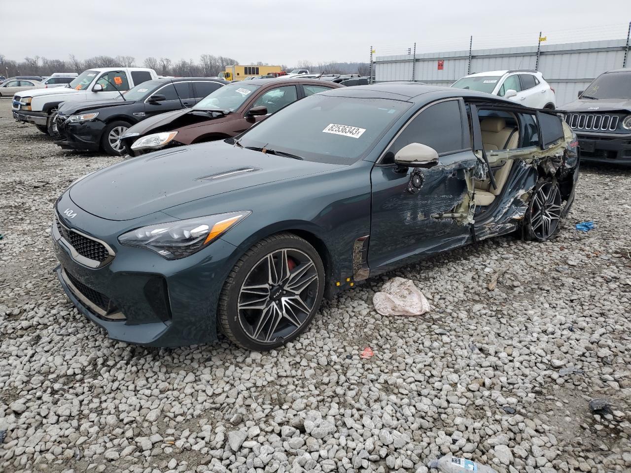 2023 KIA STINGER GT