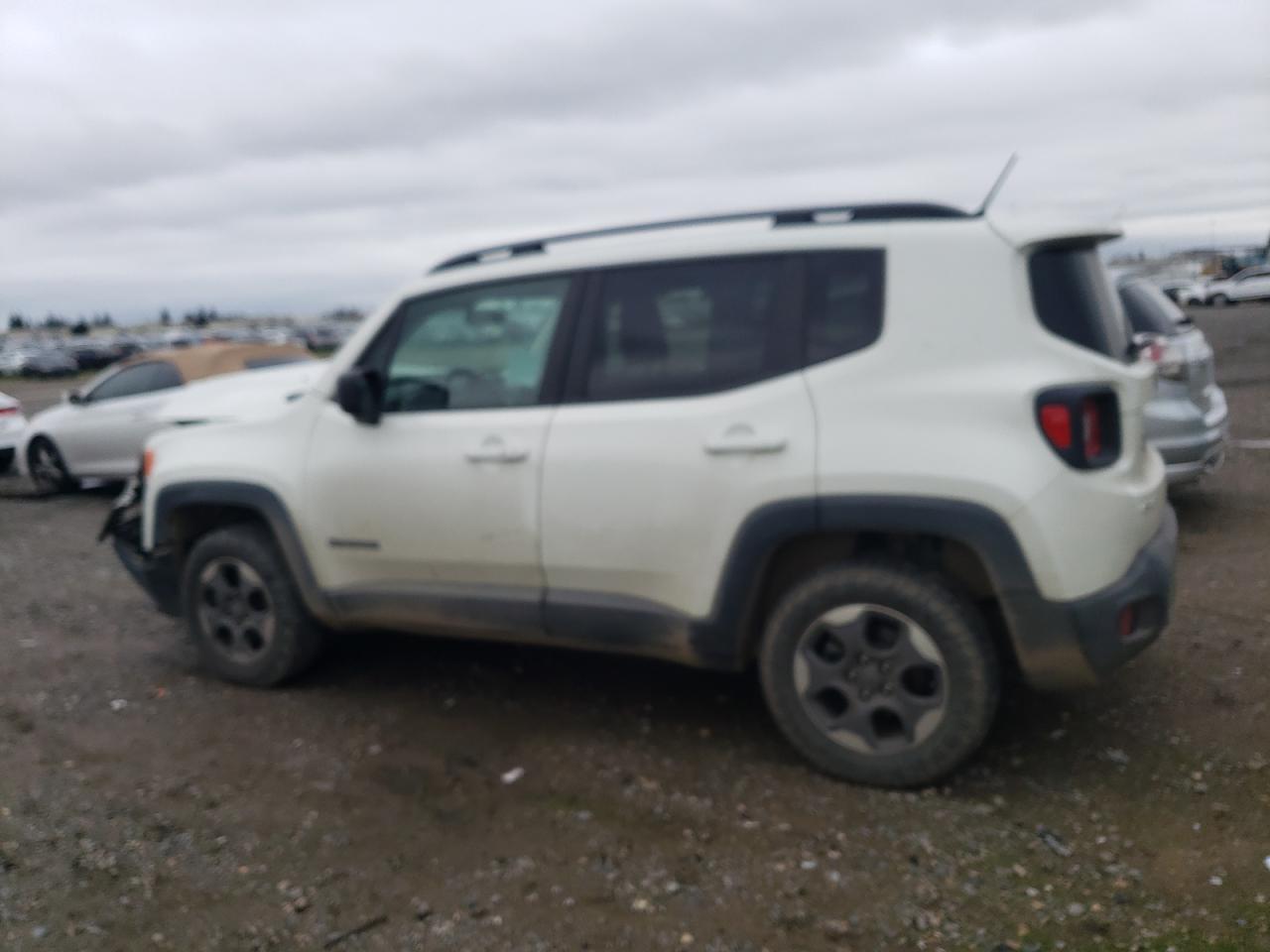 2017 JEEP RENEGADE S - Image 2