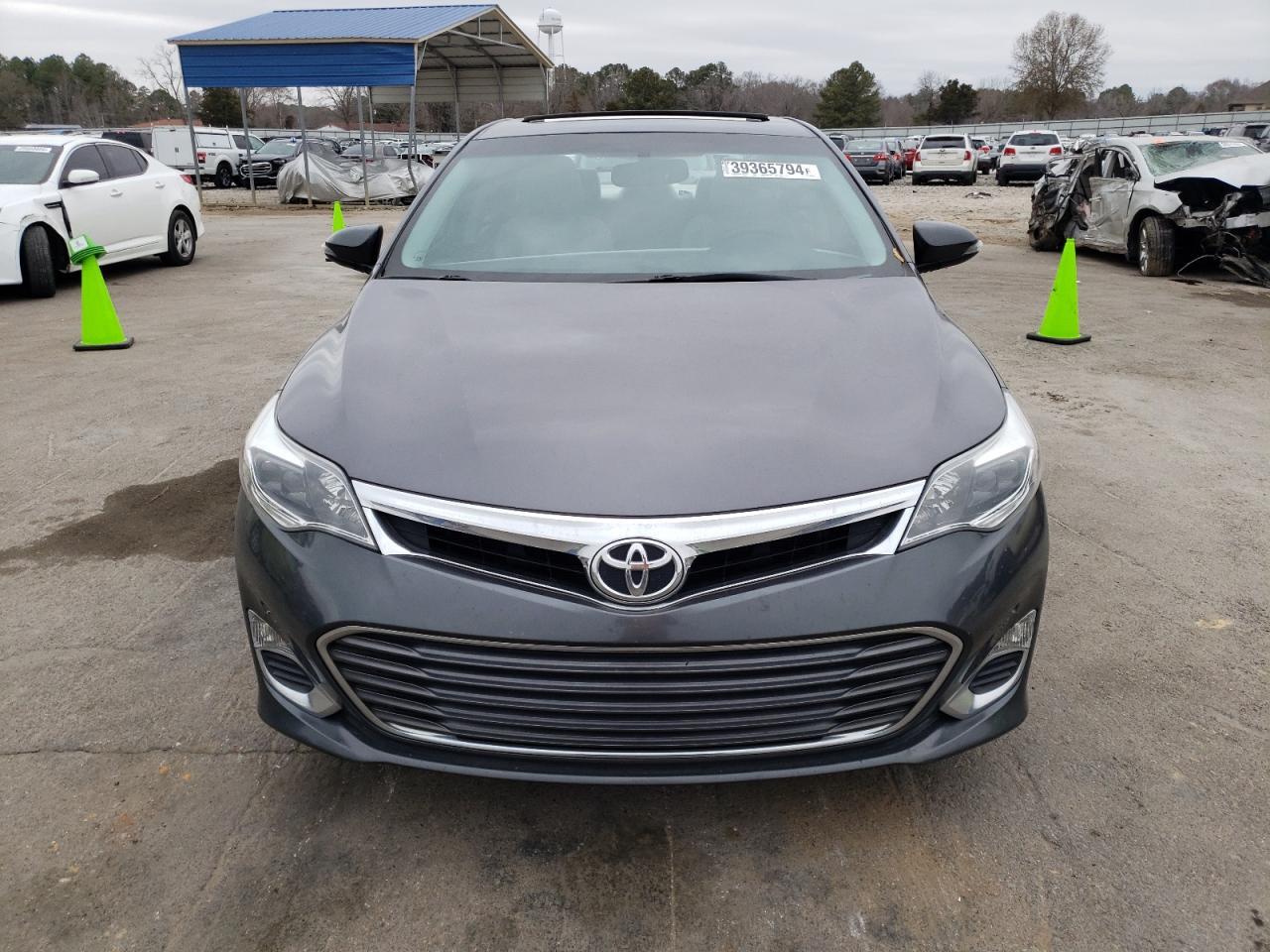 2015 TOYOTA AVALON XLE - Image 5