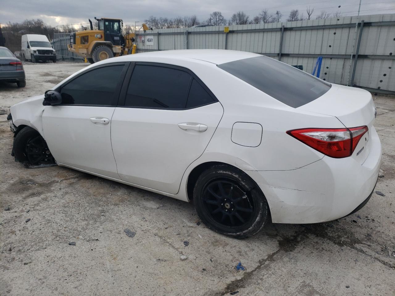 2015 TOYOTA COROLLA L - Image 2