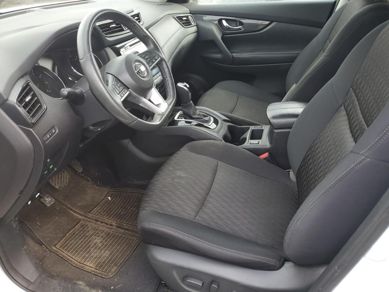 2017 NISSAN ROGUE S - Image 7