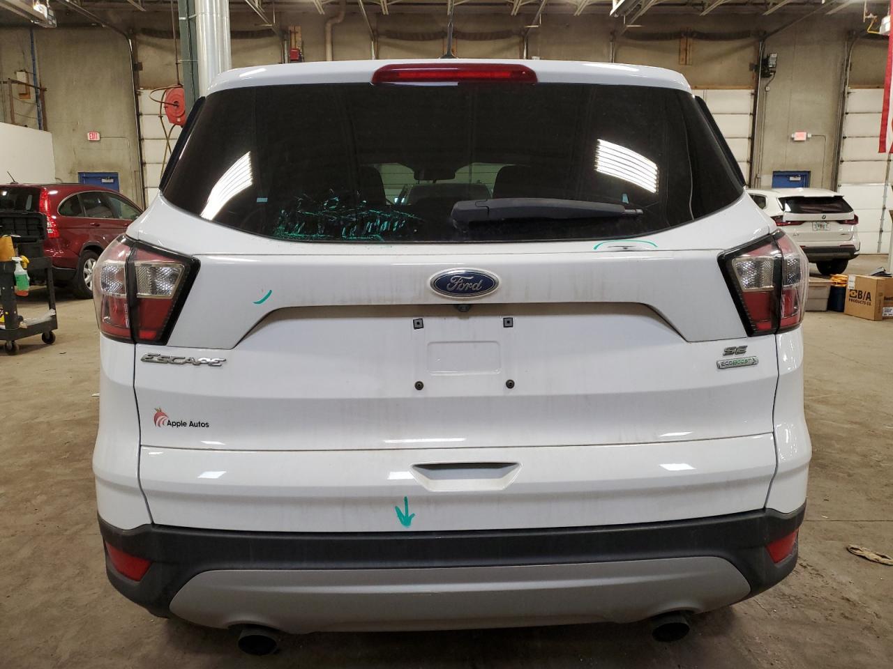 2017 FORD ESCAPE SE - Фото 6