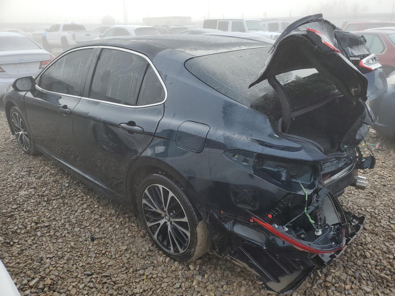 2018 TOYOTA CAMRY L - Фото 2
