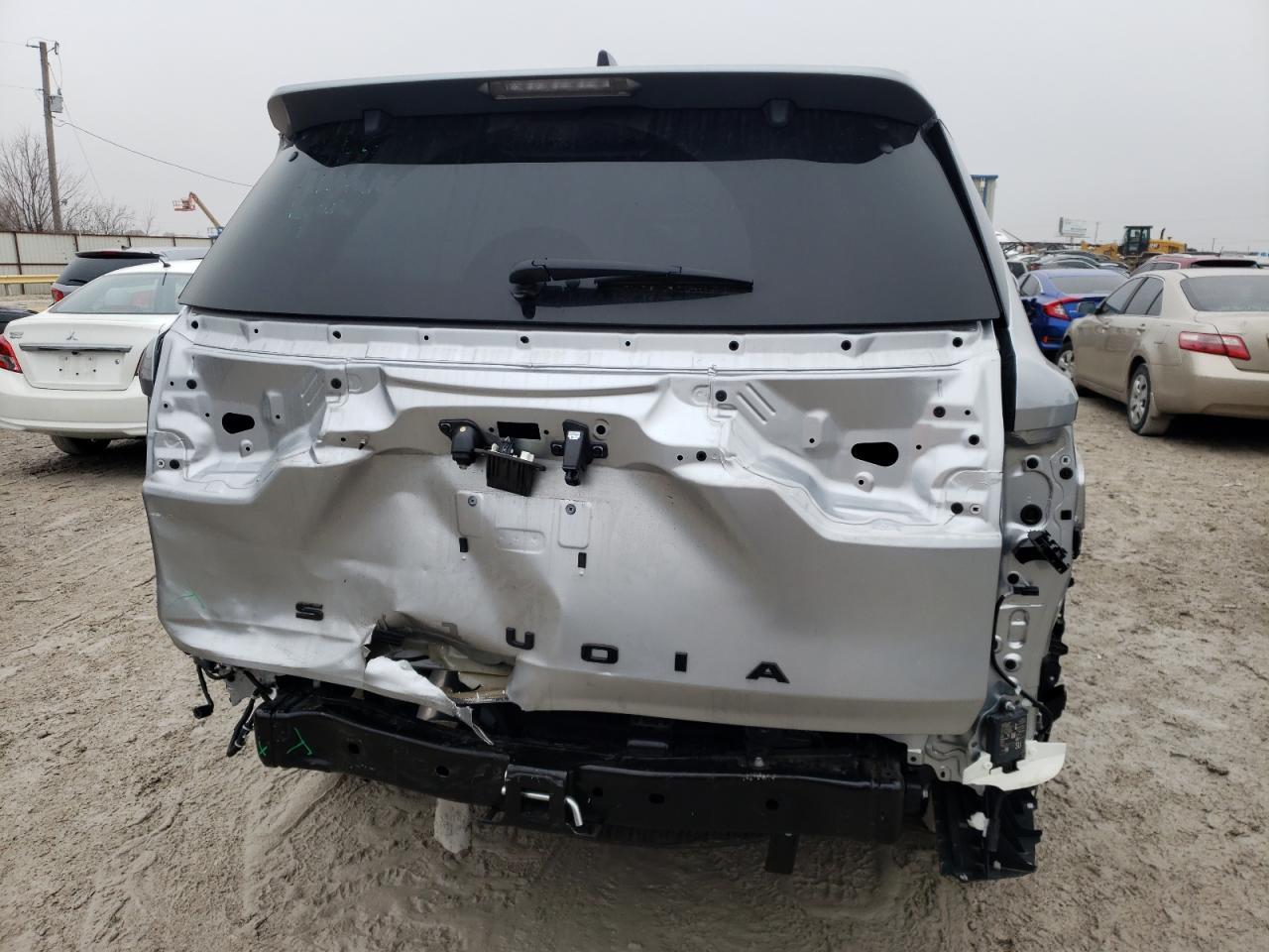 2023 TOYOTA SEQUOIA SR - Фото 6