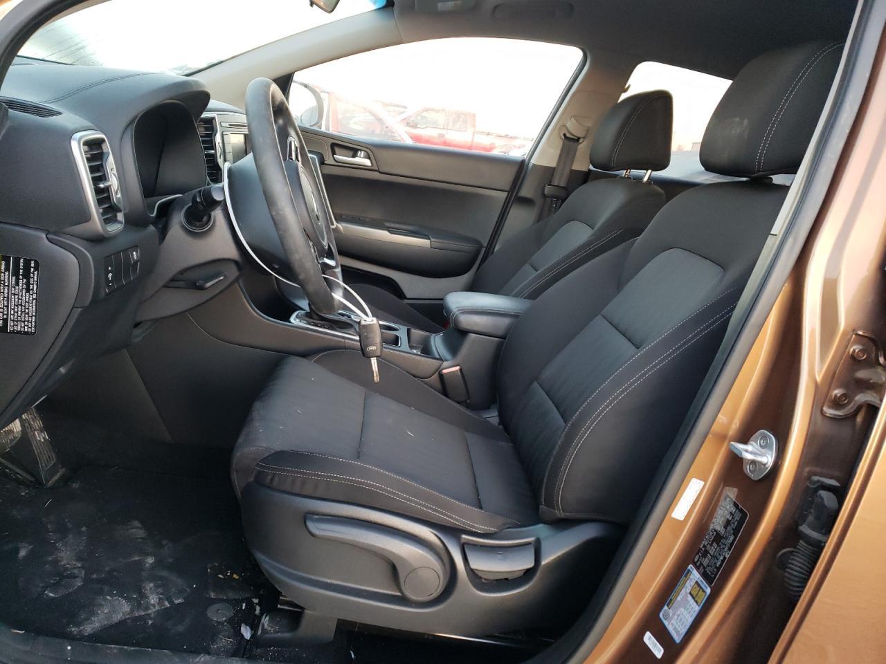 2017 KIA SPORTAGE L - Image 7