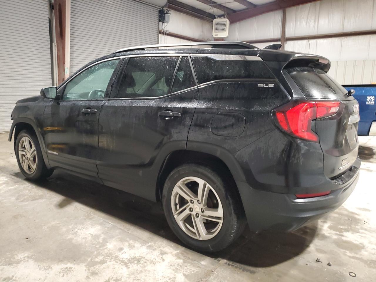 2018 GMC TERRAIN SL - Image 2