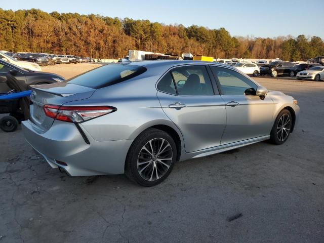 2018 TOYOTA CAMRY L - Фото 3
